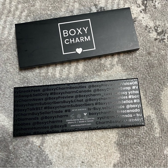 Boxycharm Hello Charmer Eyeshadow Makeup Palette - Picture 7 of 10
